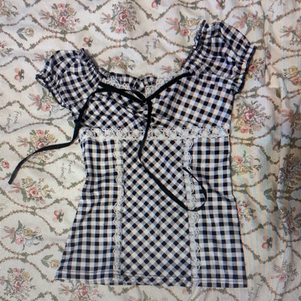 Black and White Checkered Women's Top
